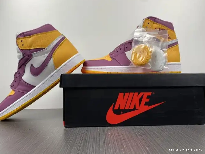 Kicked Out Shoe Store 555088-706 High 1 Brotherhood OG Air Jordan 0519